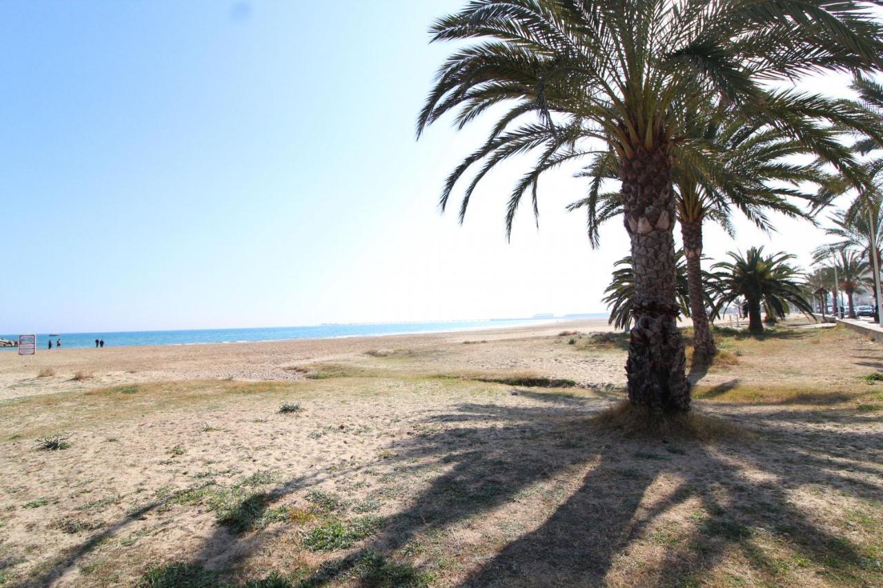 Global Properties, Estudio Para Parejas En La Playa Del Sagunto Exteriör bild