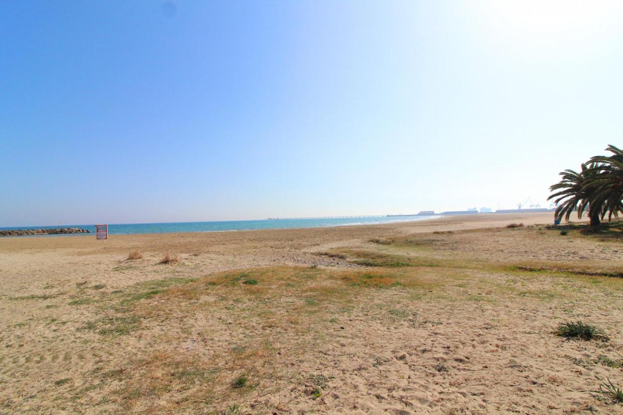 Global Properties, Estudio Para Parejas En La Playa Del Sagunto Exteriör bild